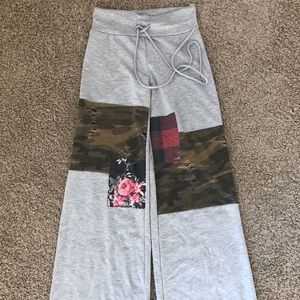 12 PM Mon Ami lounge pants sz M